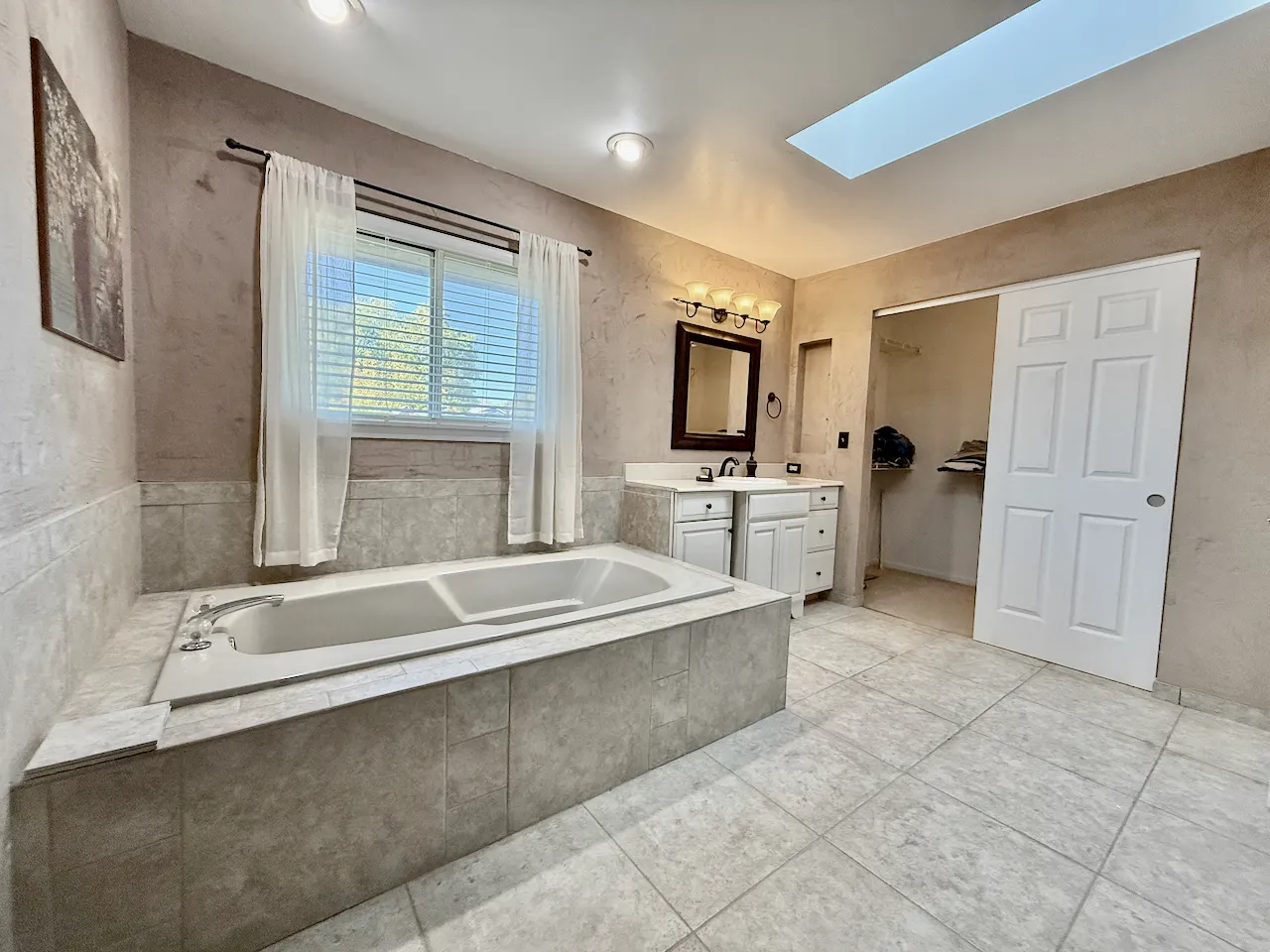 1664 Brighton Drive IL