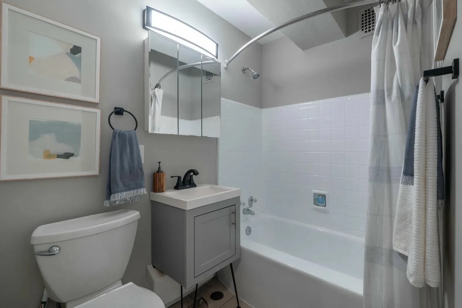 5815 N Sheridan Road 412 IL