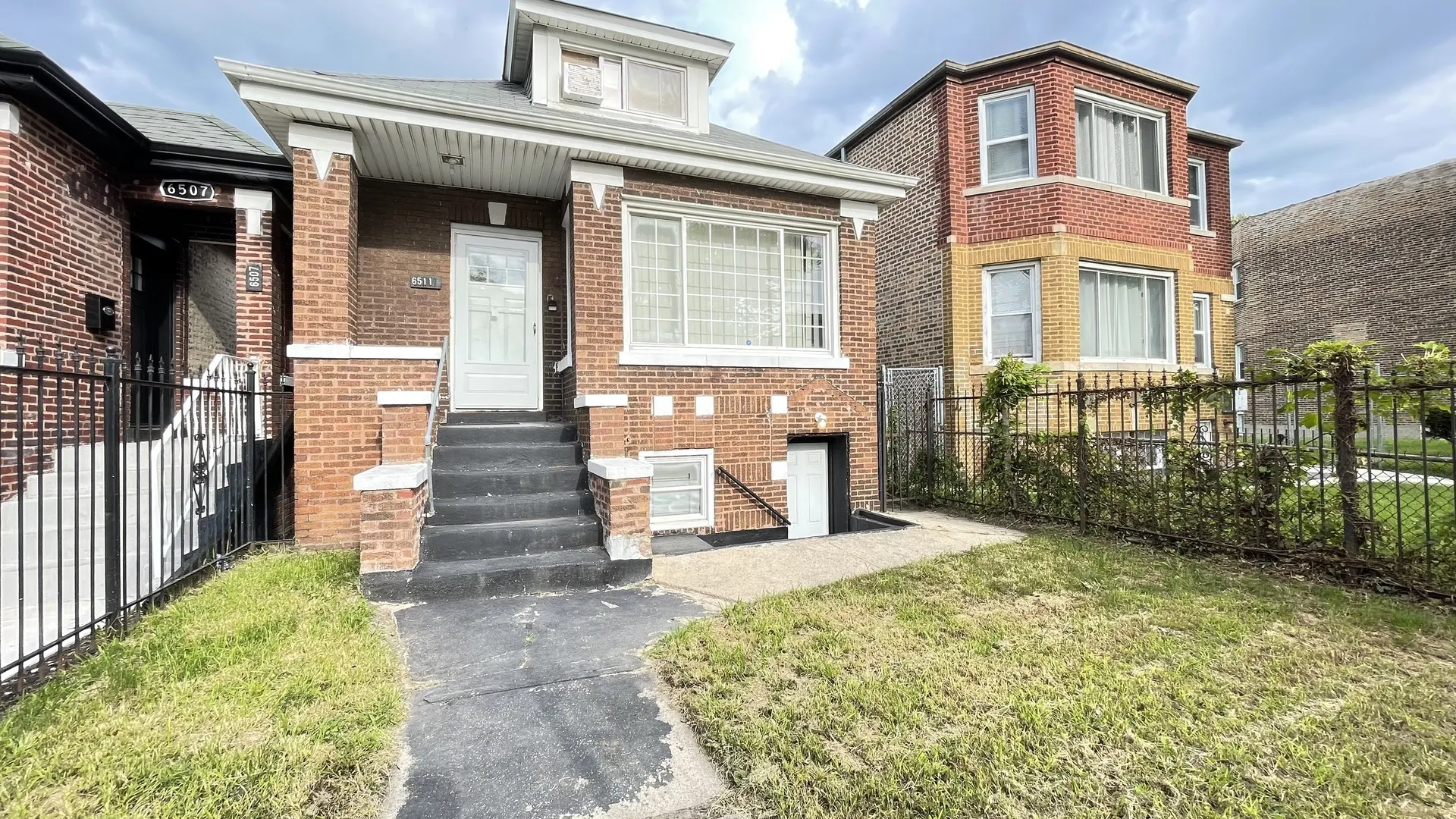 6511 S Vernon Avenue IL
