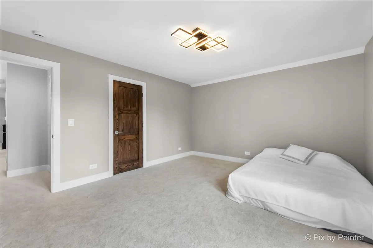 3401 Greenwood Lane IL