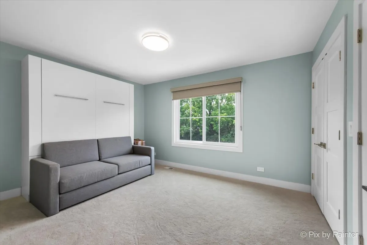 3401 Greenwood Lane IL