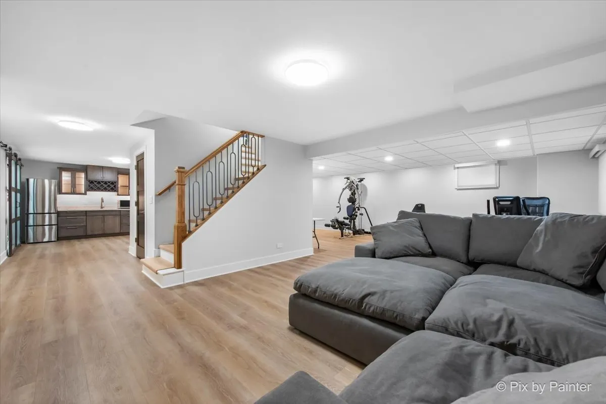 3401 Greenwood Lane IL