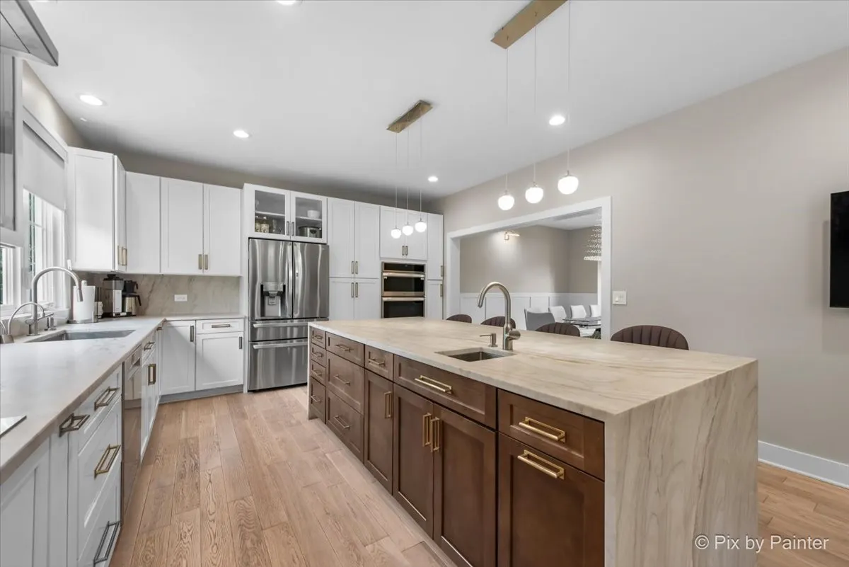 3401 Greenwood Lane IL