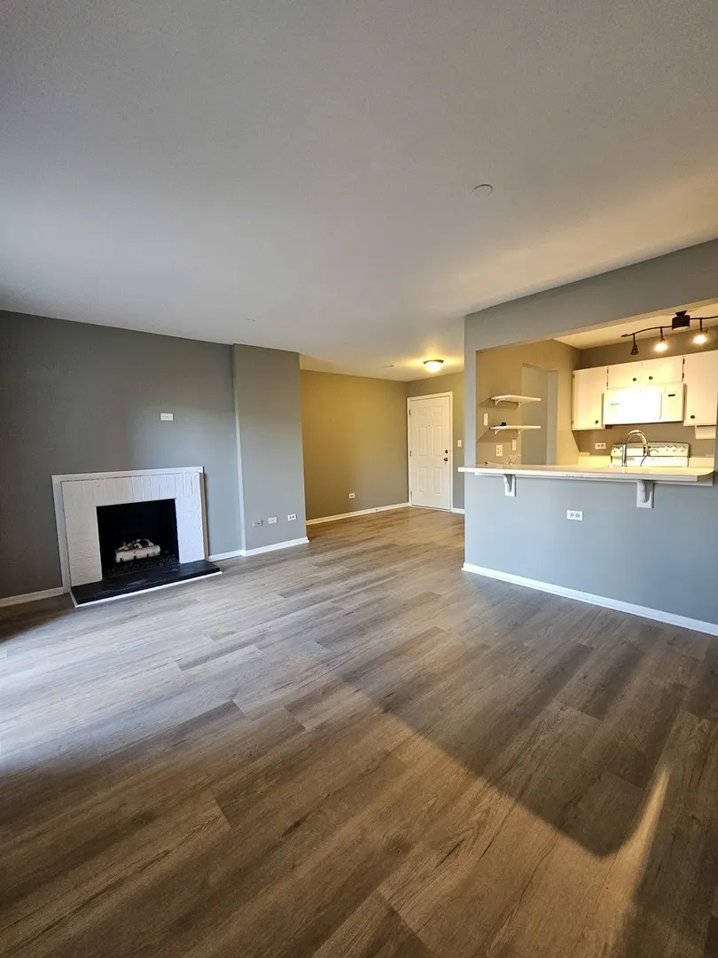 1354 Cunat Court 1B IL