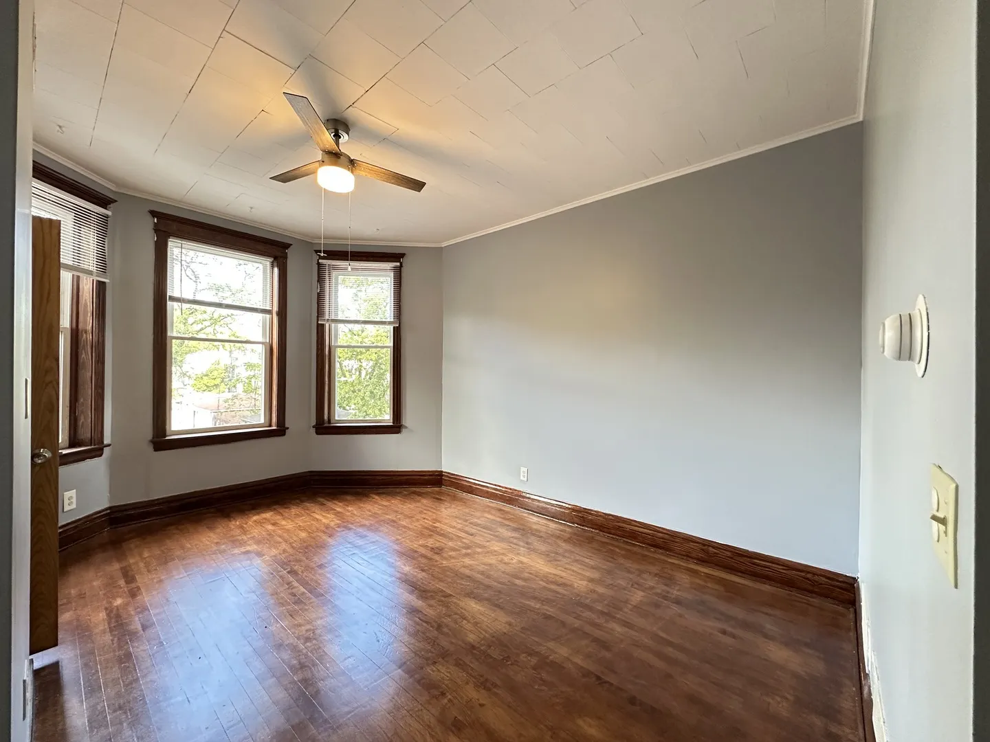 2713 W 16th Street 2 IL