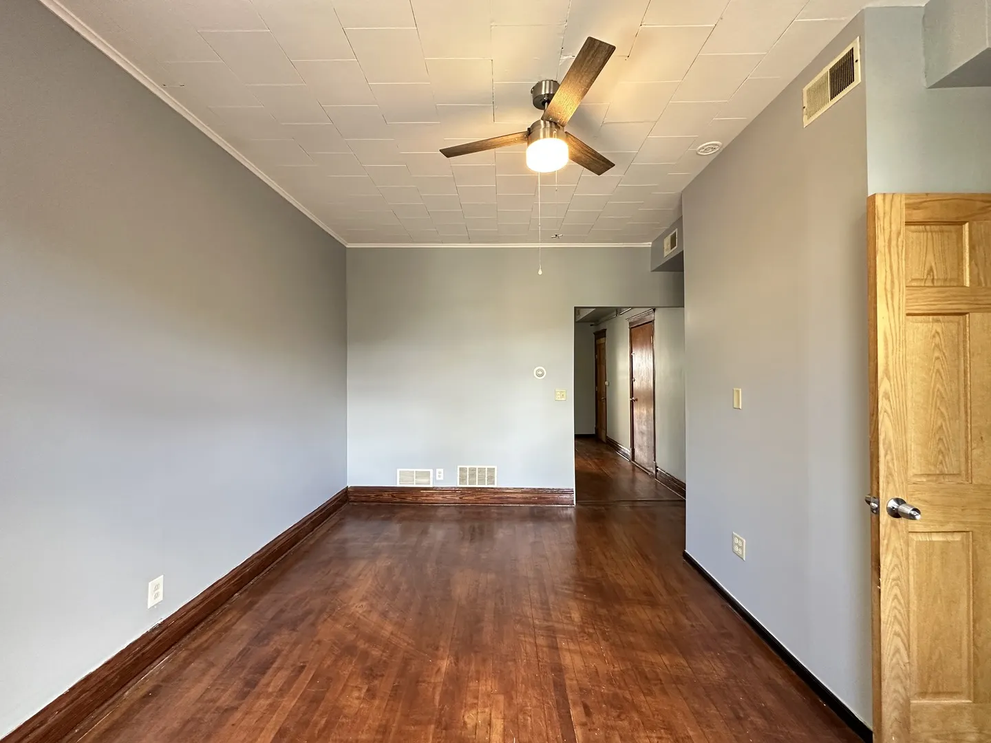 2713 W 16th Street 2 IL