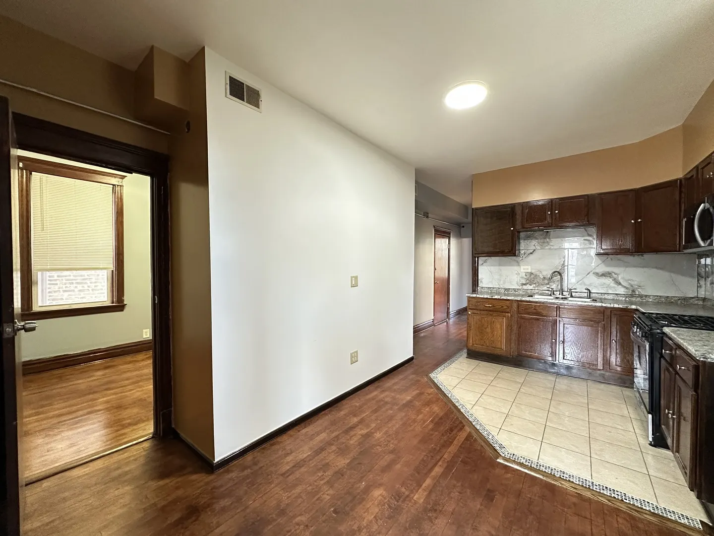 2713 W 16th Street 2 IL