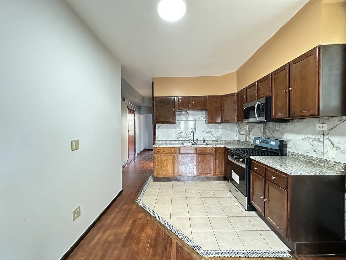 2713 W 16th Street 2 IL