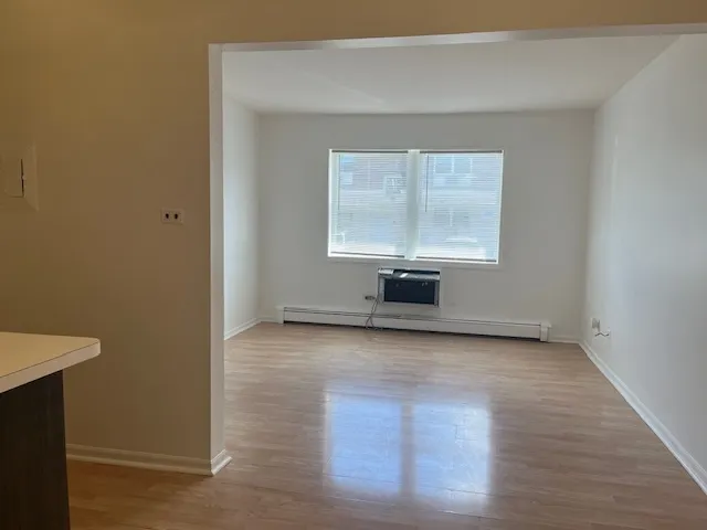 5733 W 103rd Street 1W IL