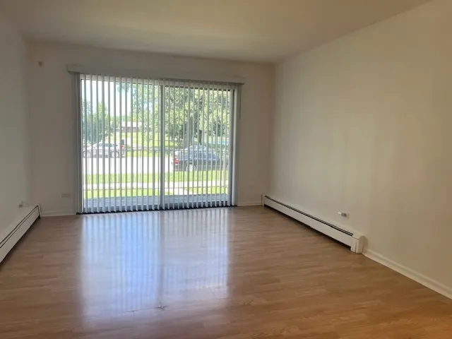 5733 W 103rd Street 1W IL