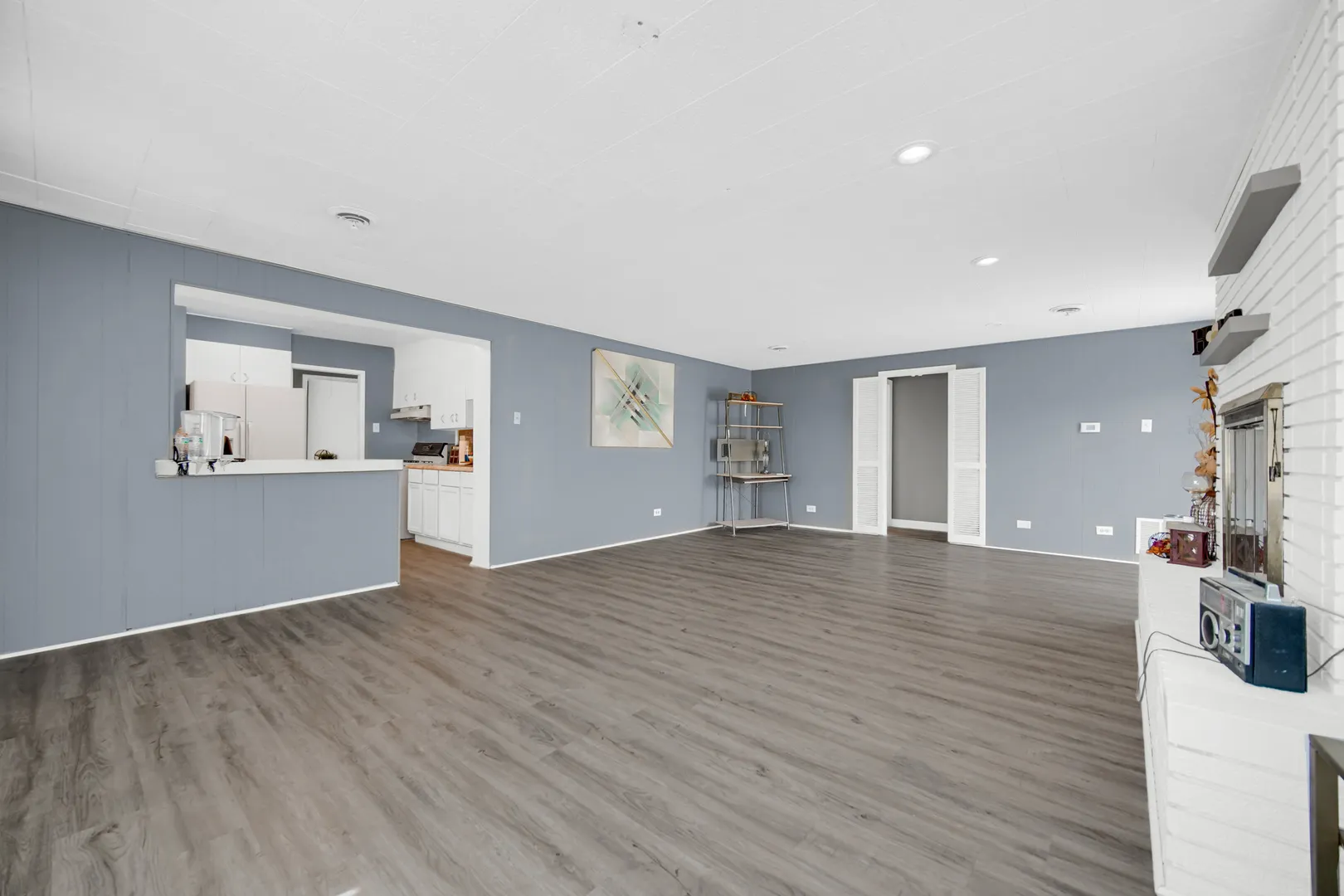 1455 Burnham Avenue IL