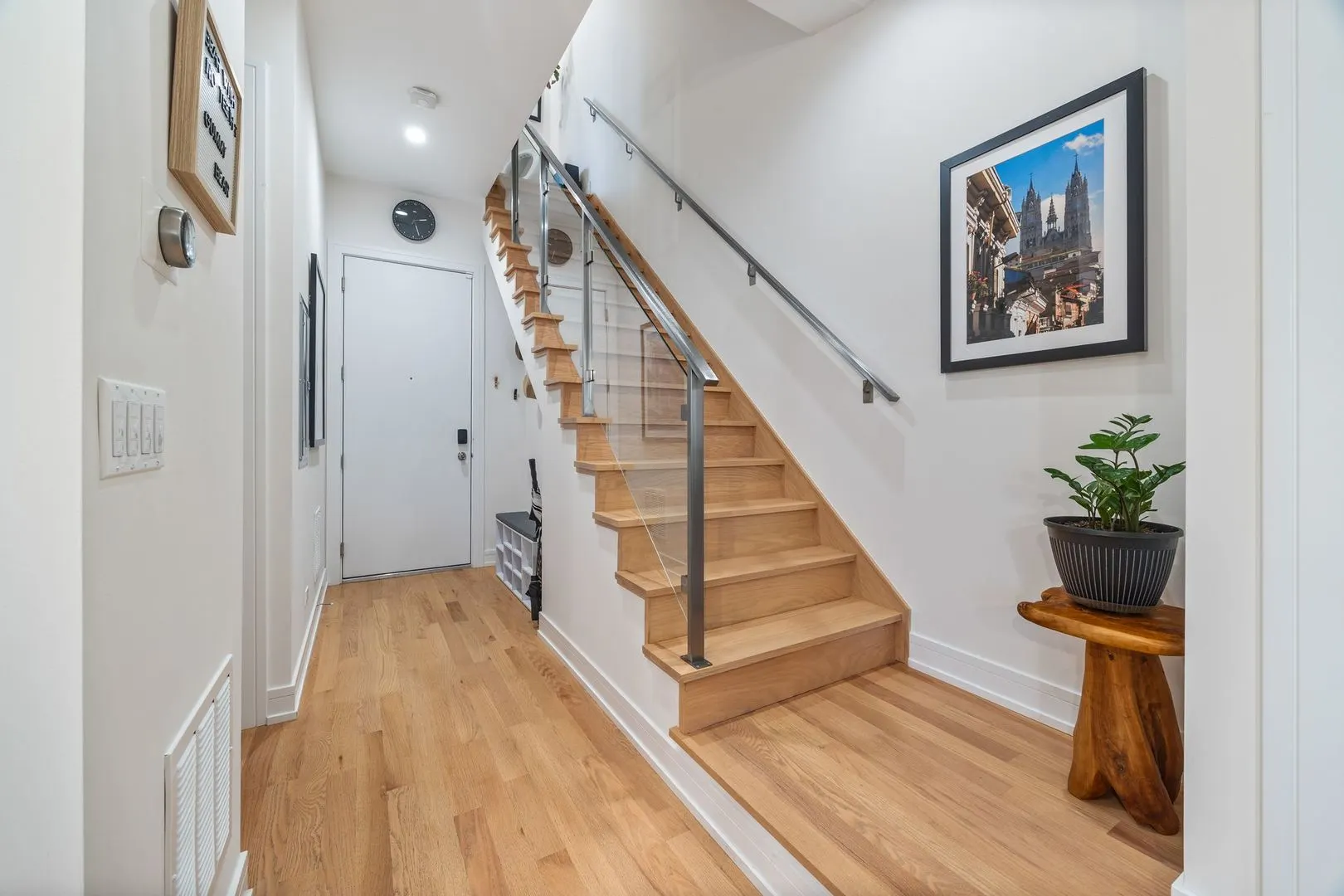 2116 W Chicago Avenue 3W IL