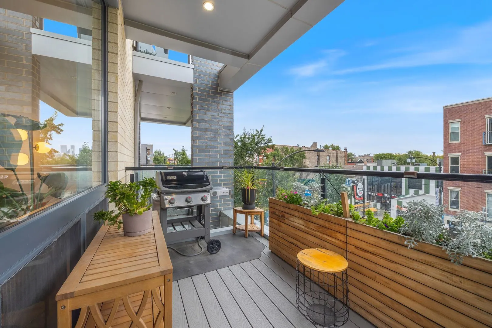 2116 W Chicago Avenue 3W IL
