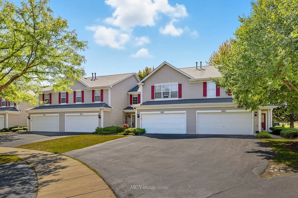 2824 Collins Court IL