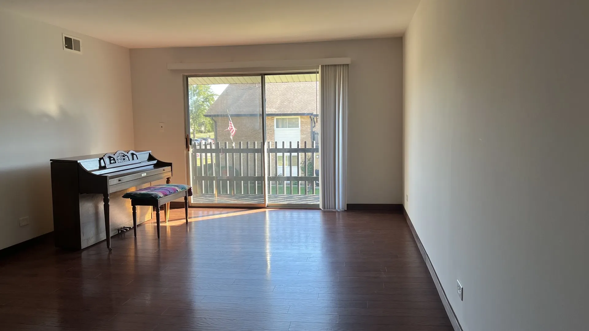 14B Kingery Quarter 207 IL