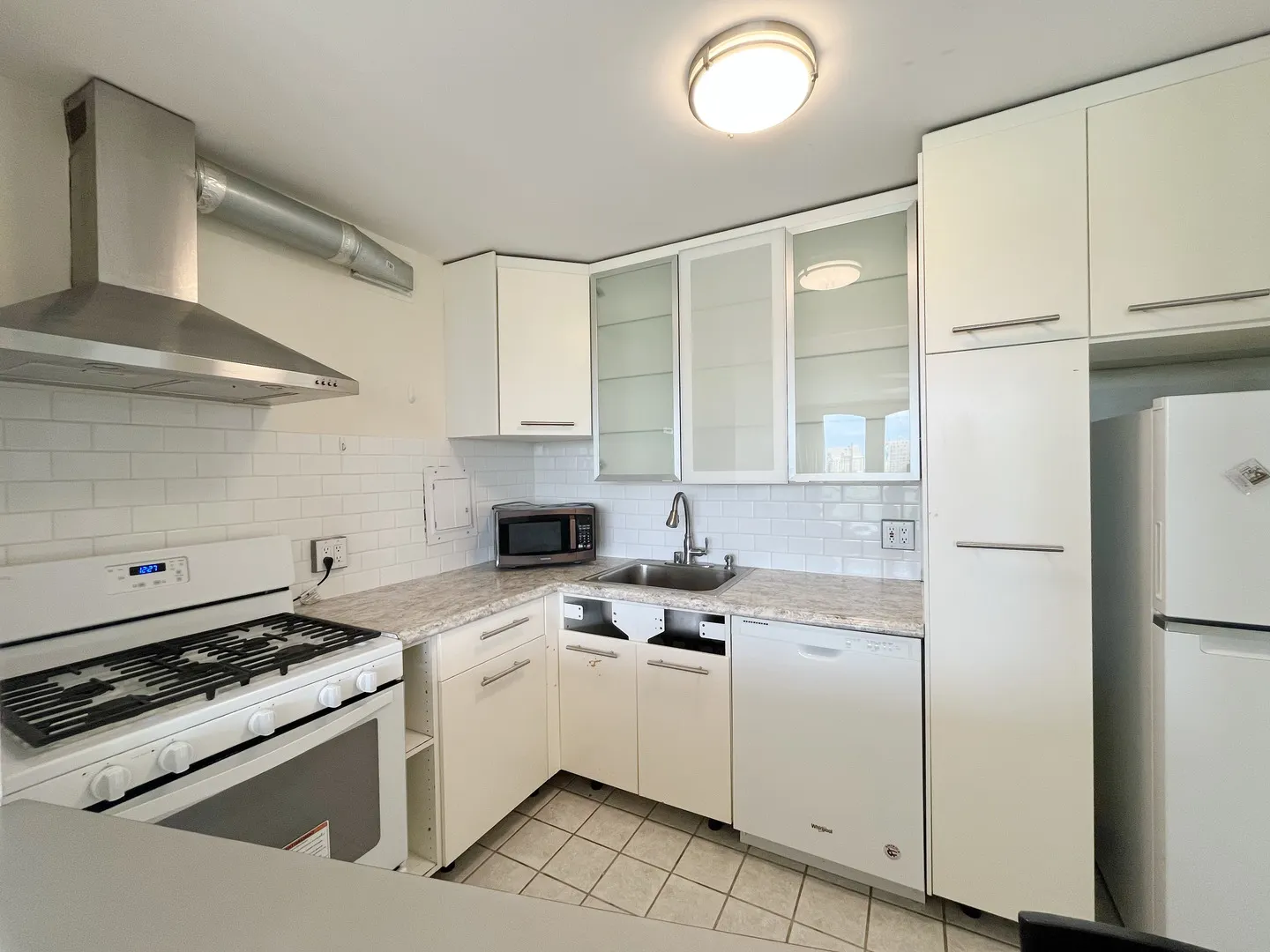 1401 E 55TH Street 815N IL