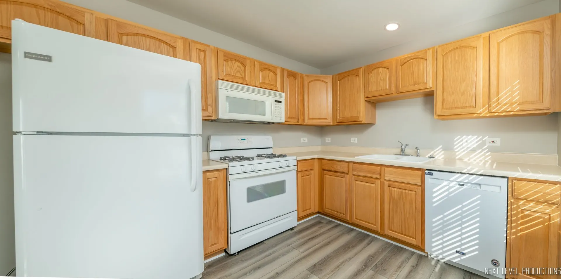 2932 BARTLETT Court 104 IL