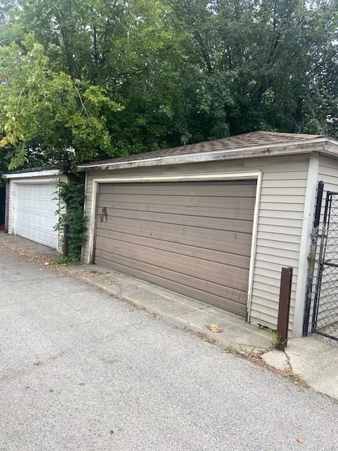 4022 W Cermak Road IL
