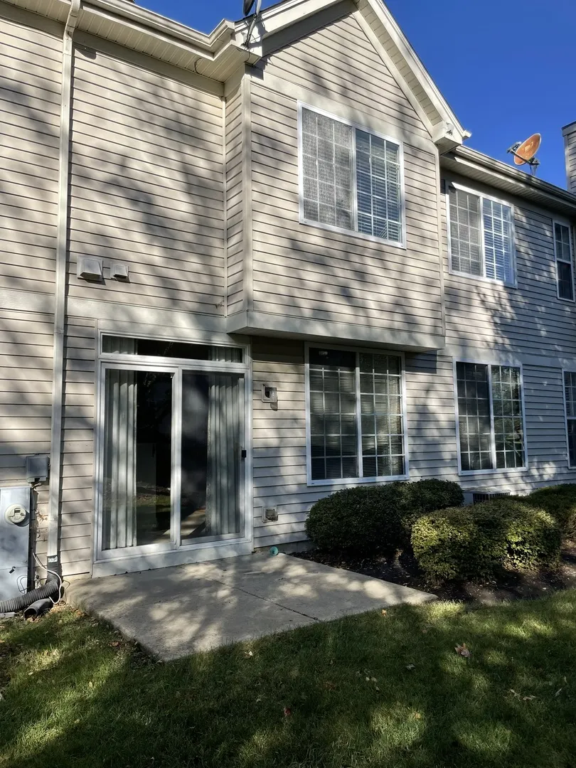 5611 Wildspring Drive IL