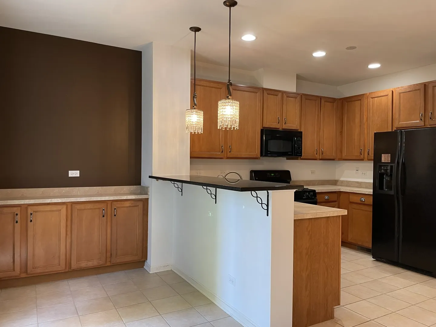 5611 Wildspring Drive IL