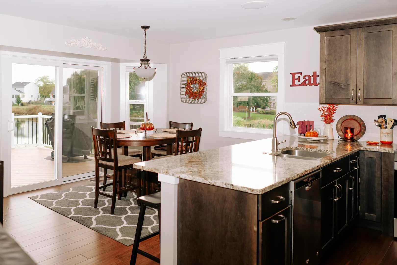 1307 Fairlee Court IL