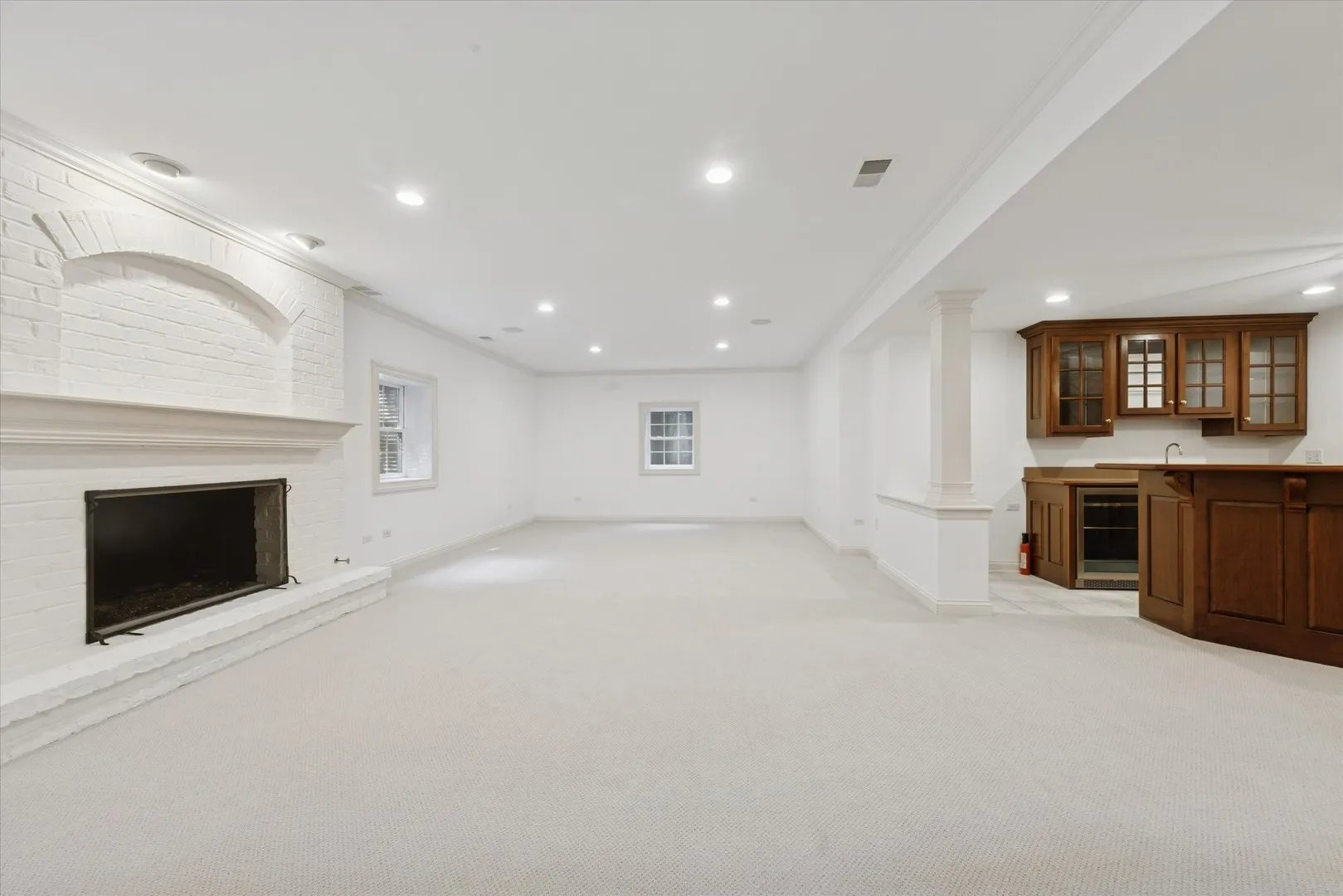 910 S Park Avenue IL