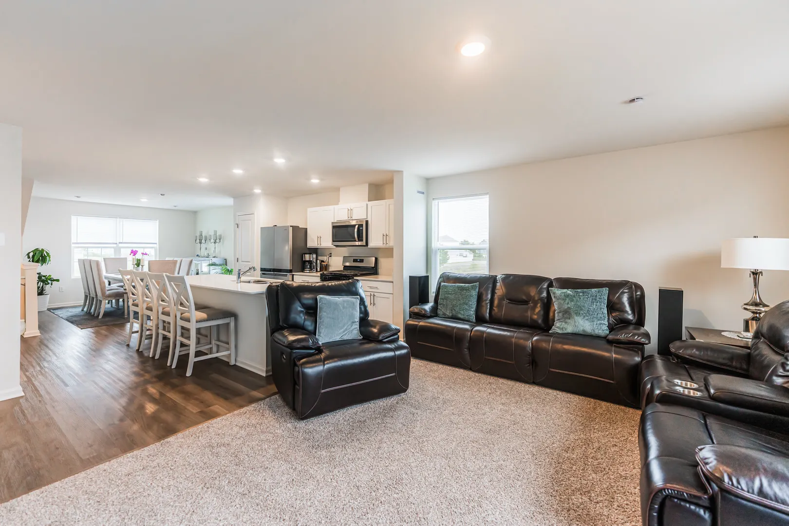 1053 Briar Glen Court IL