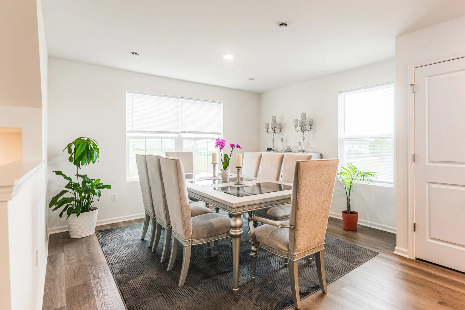 1053 Briar Glen Court IL