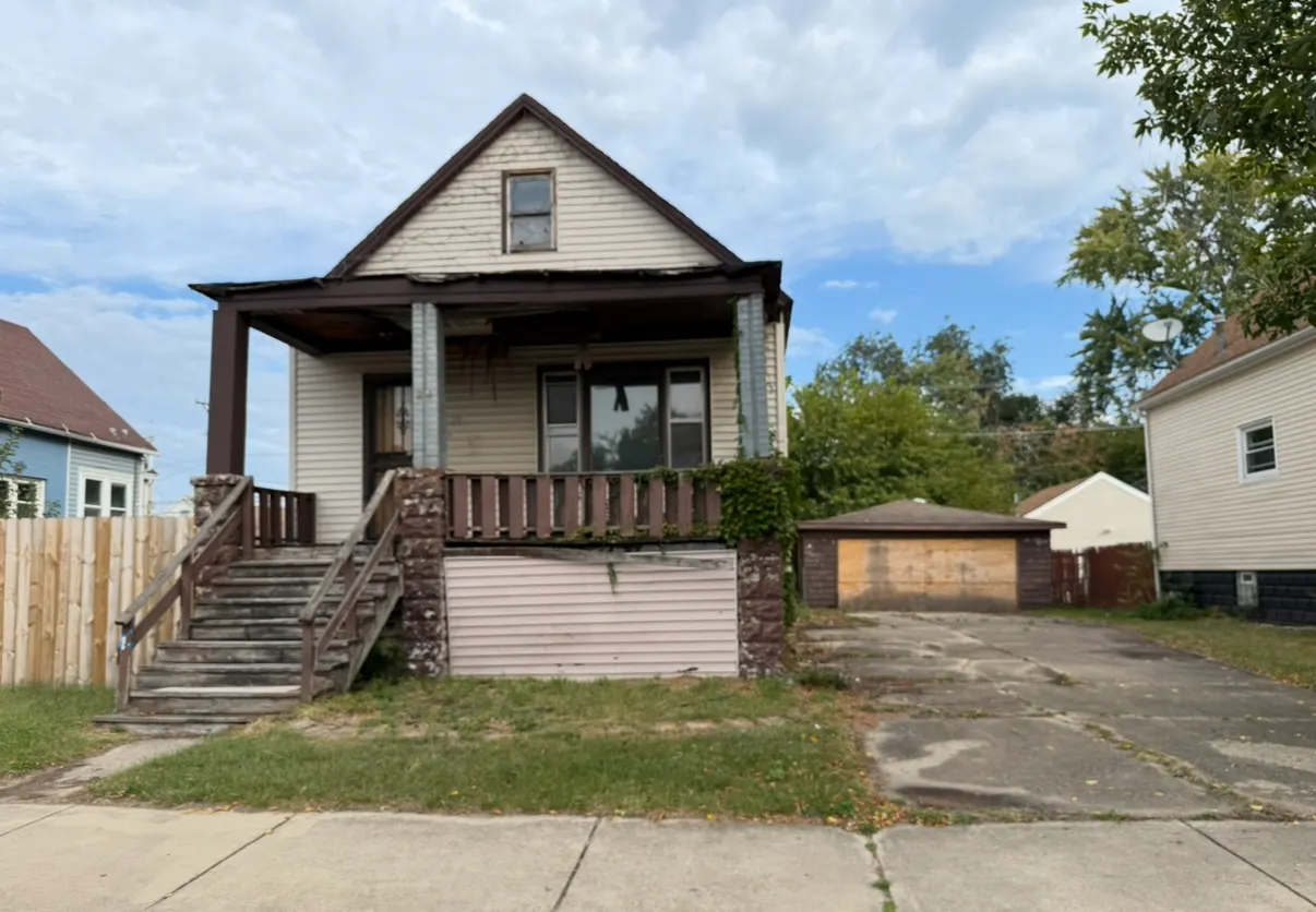 28 156th Street IL