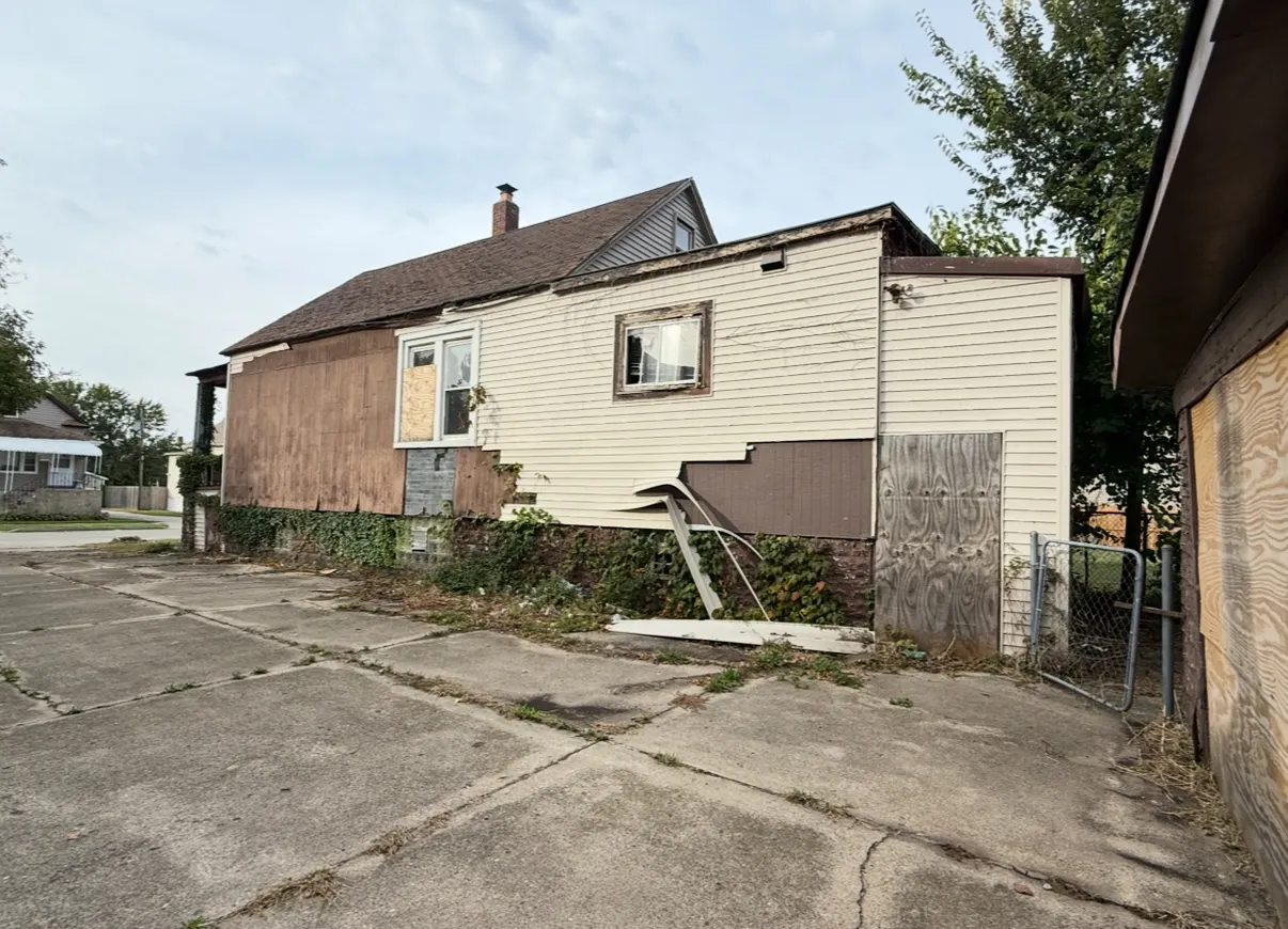 28 156th Street IL