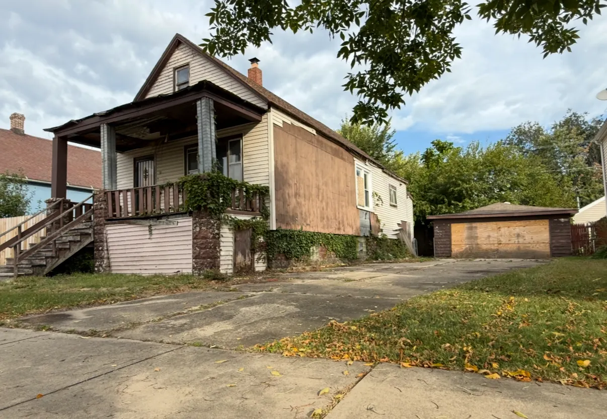 28 156th Street IL