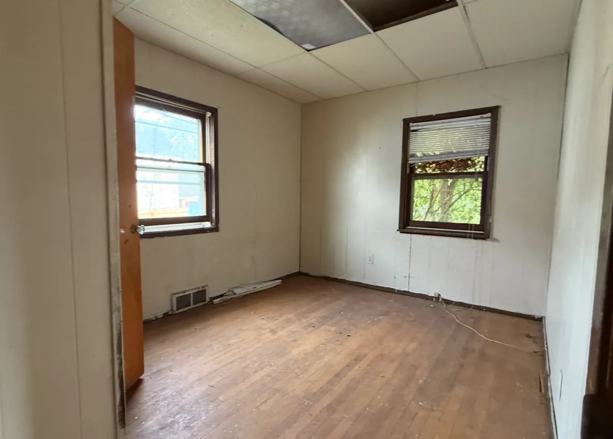 28 156th Street IL
