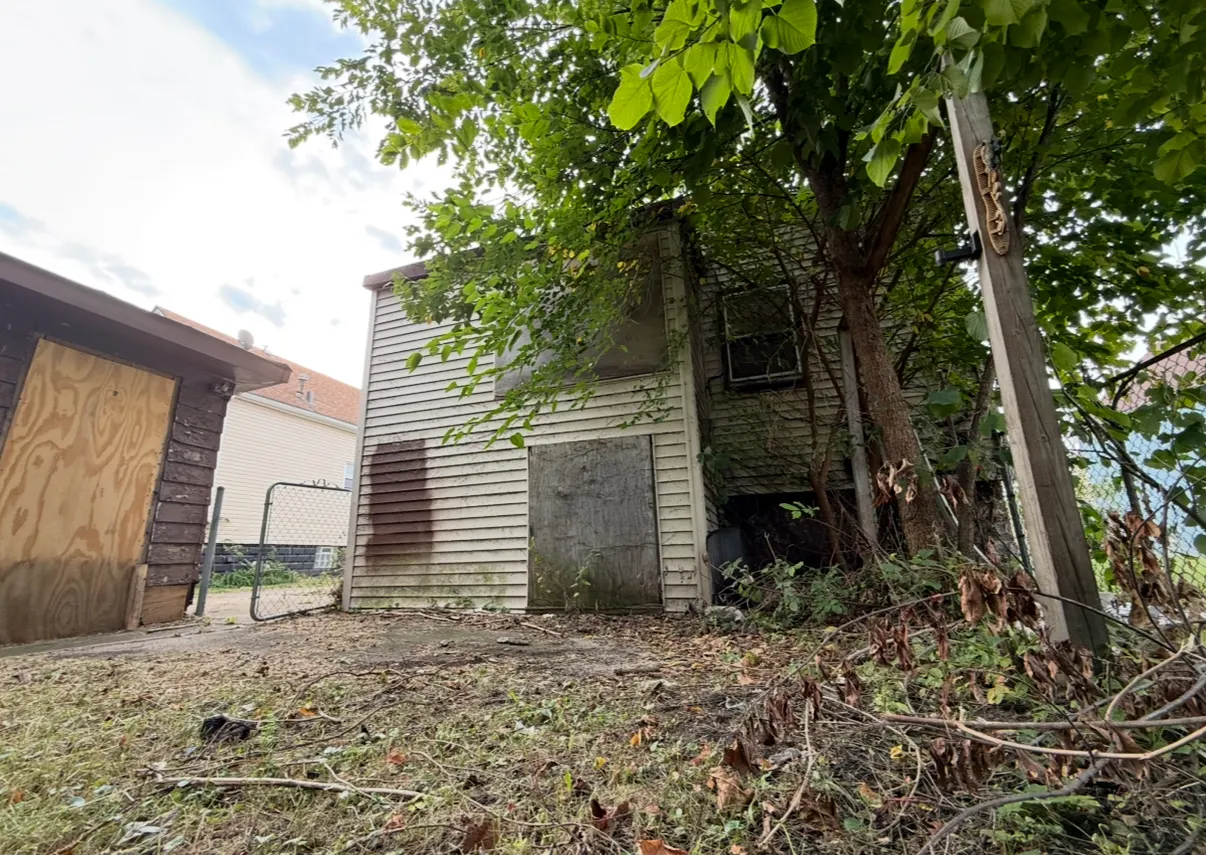 28 156th Street IL