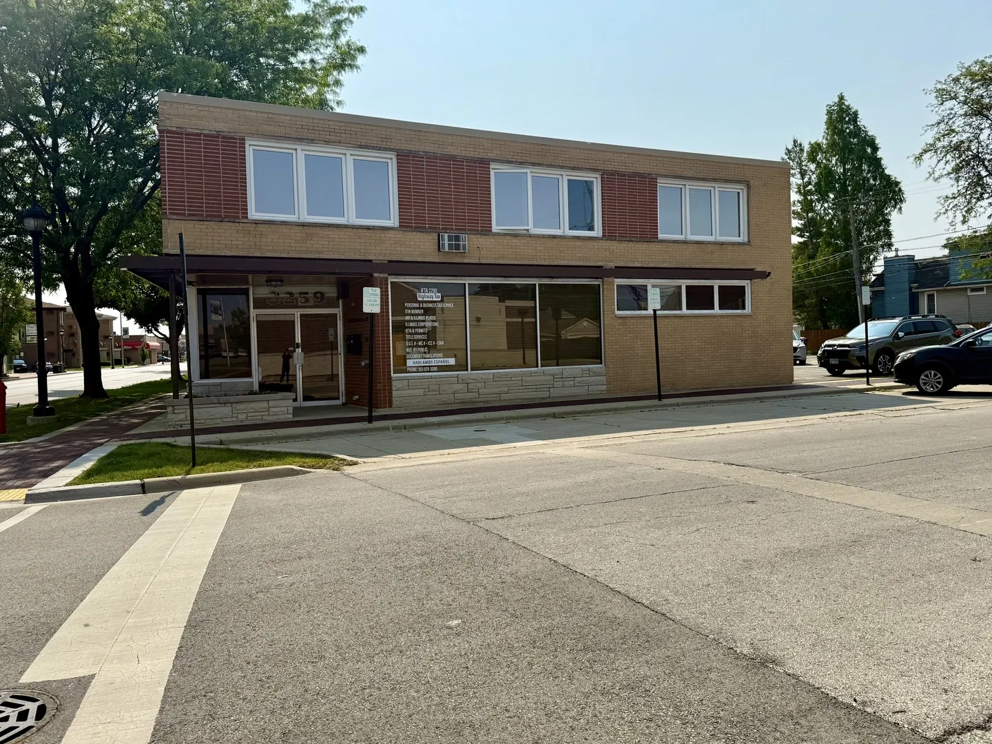 8259 W Grand Avenue IL