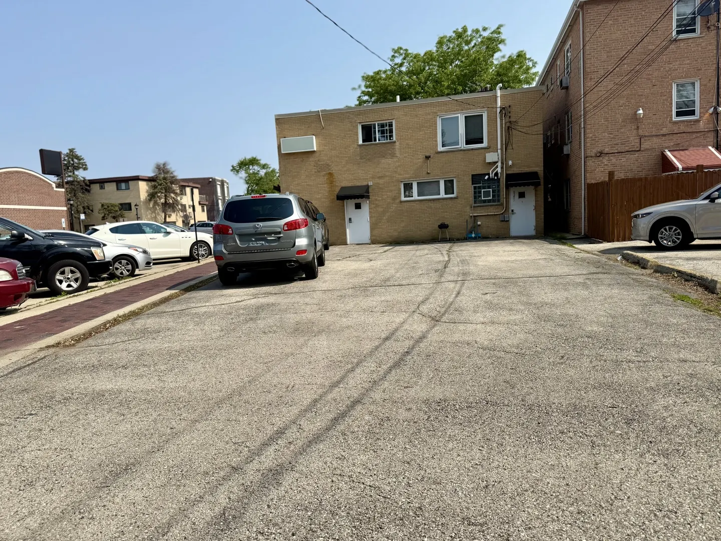8259 W Grand Avenue IL
