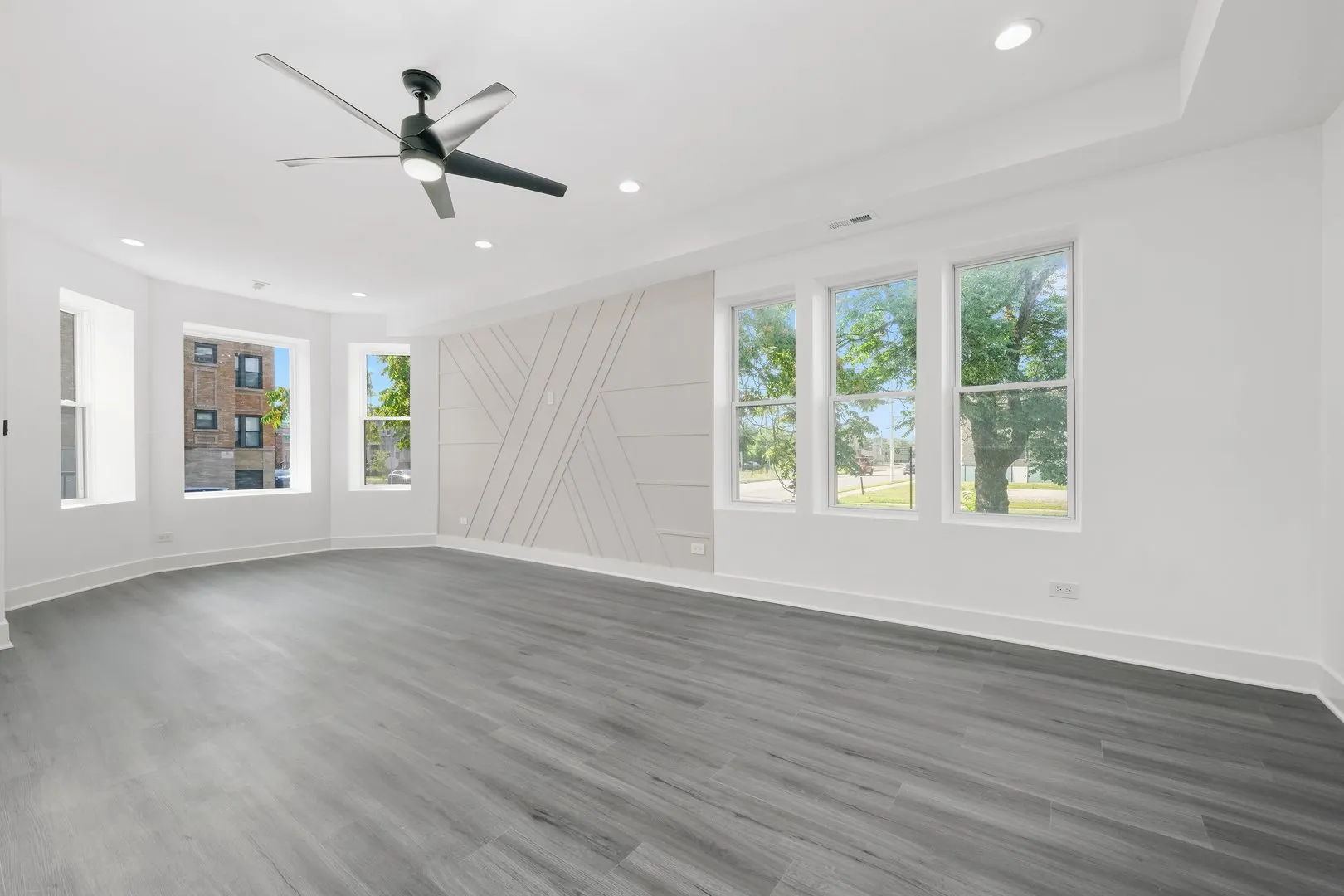 322 S Kostner Avenue IL