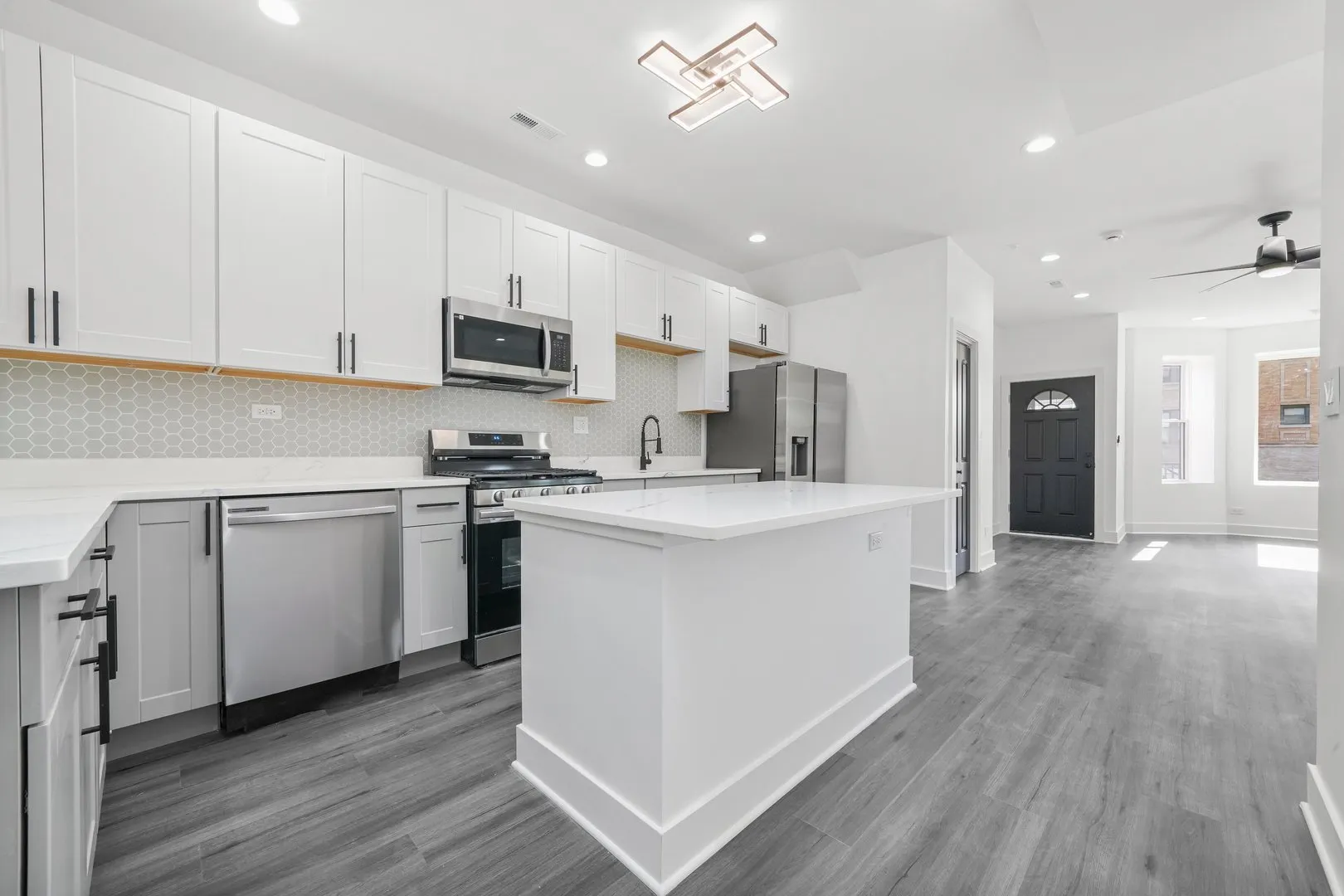 322 S Kostner Avenue IL