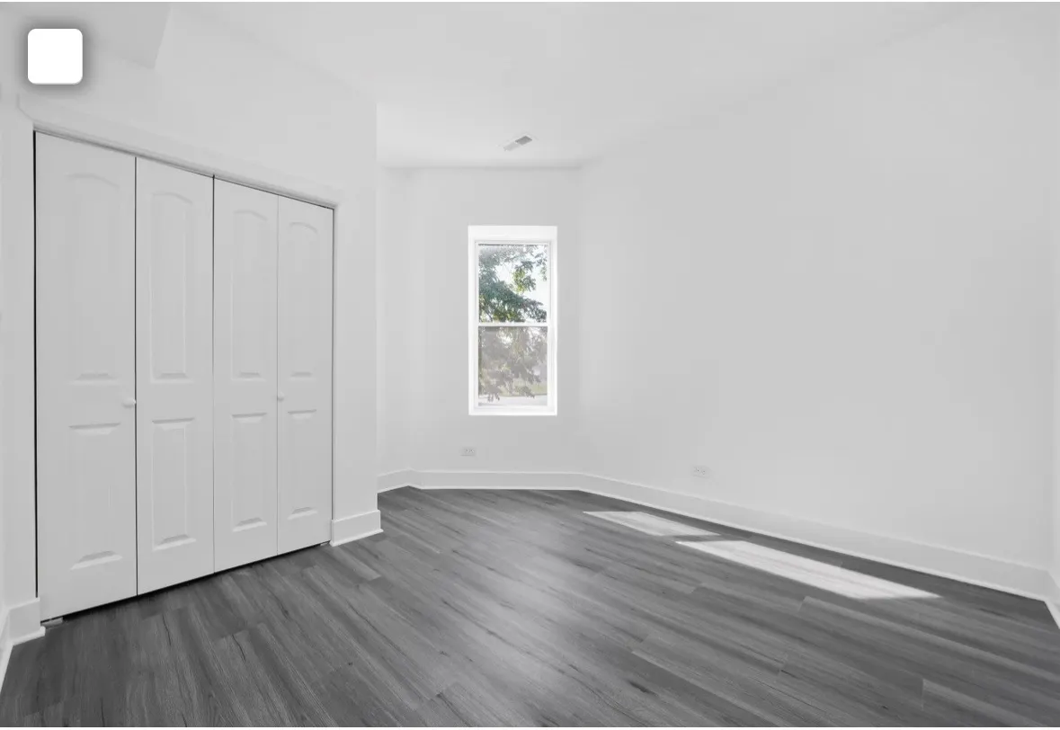 322 S Kostner Avenue IL