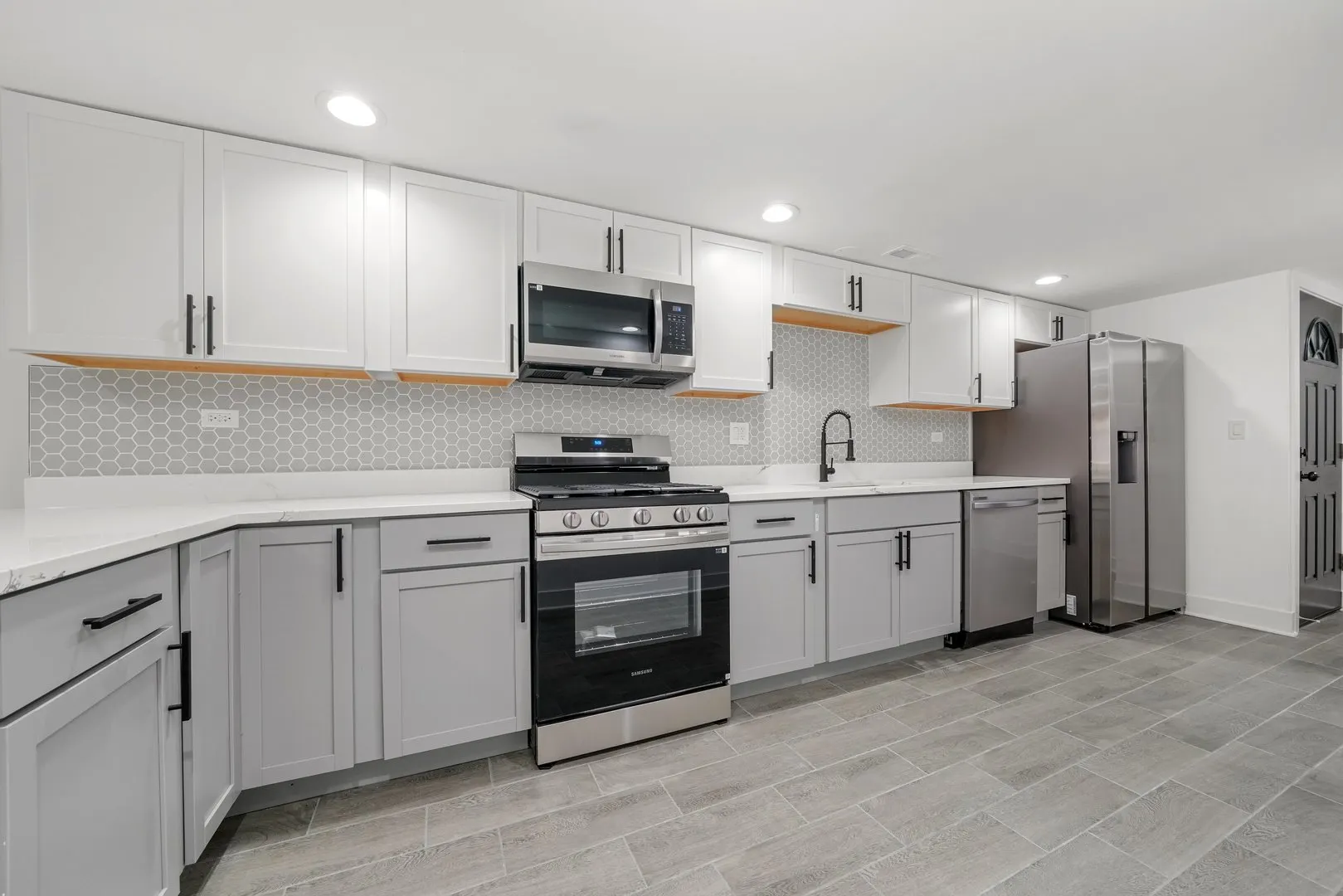 322 S Kostner Avenue IL