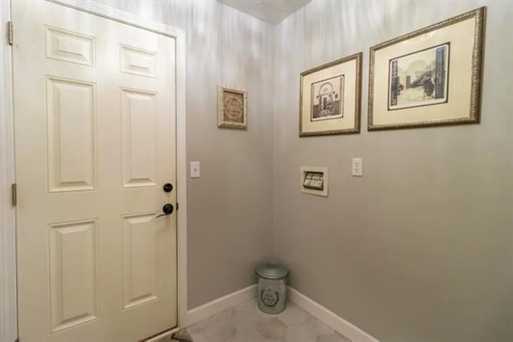 12879 Clearwater Pointe IL