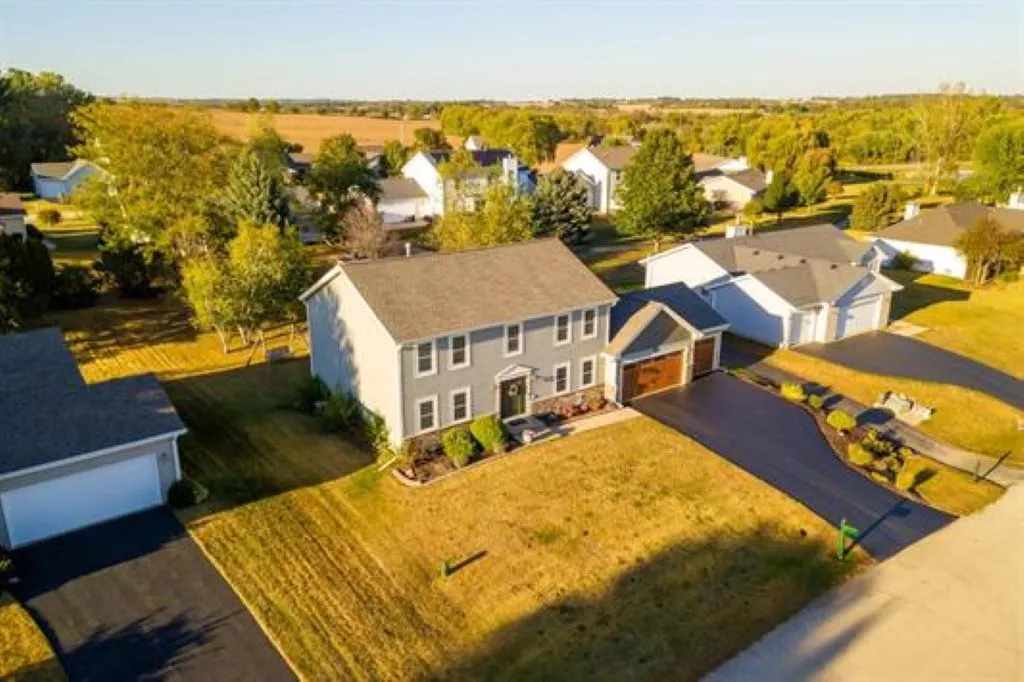 12879 Clearwater Pointe IL
