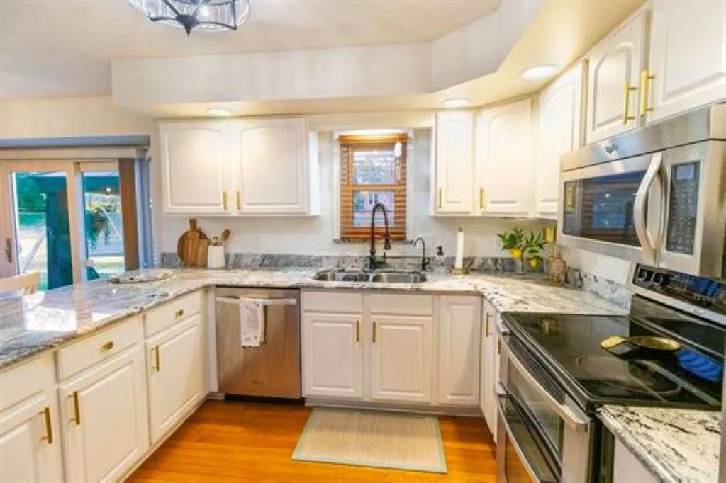 12879 Clearwater Pointe IL