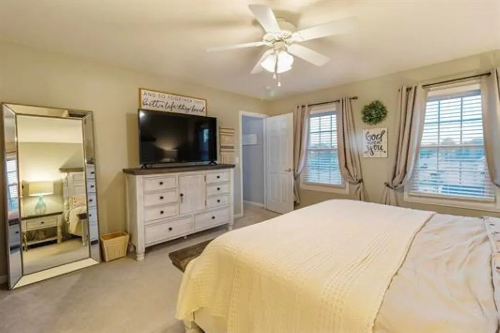 12879 Clearwater Pointe IL