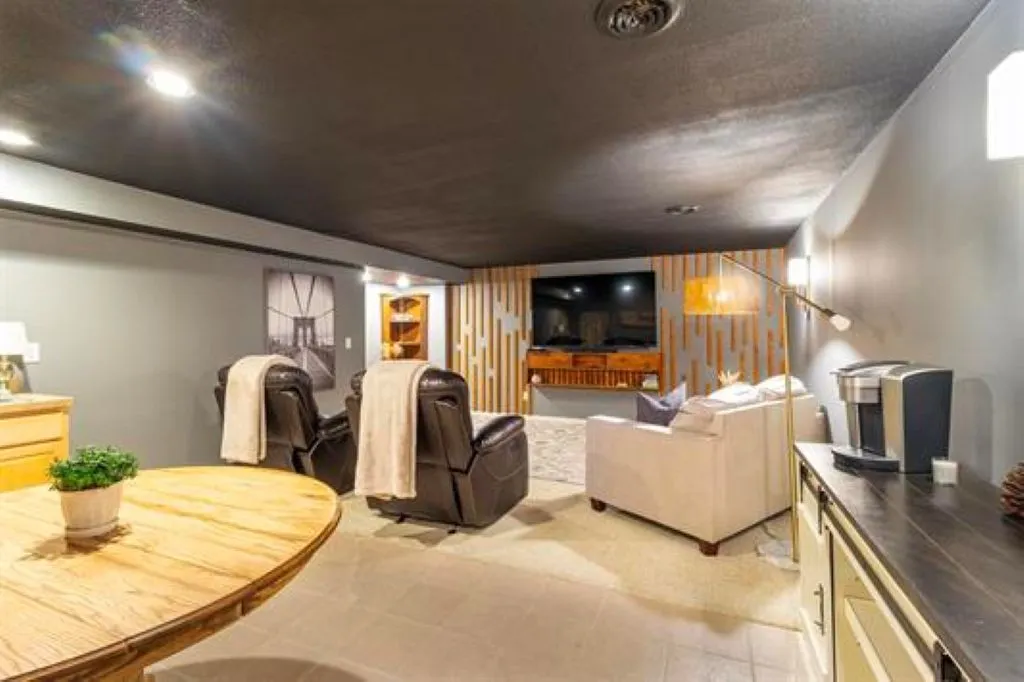12879 Clearwater Pointe IL