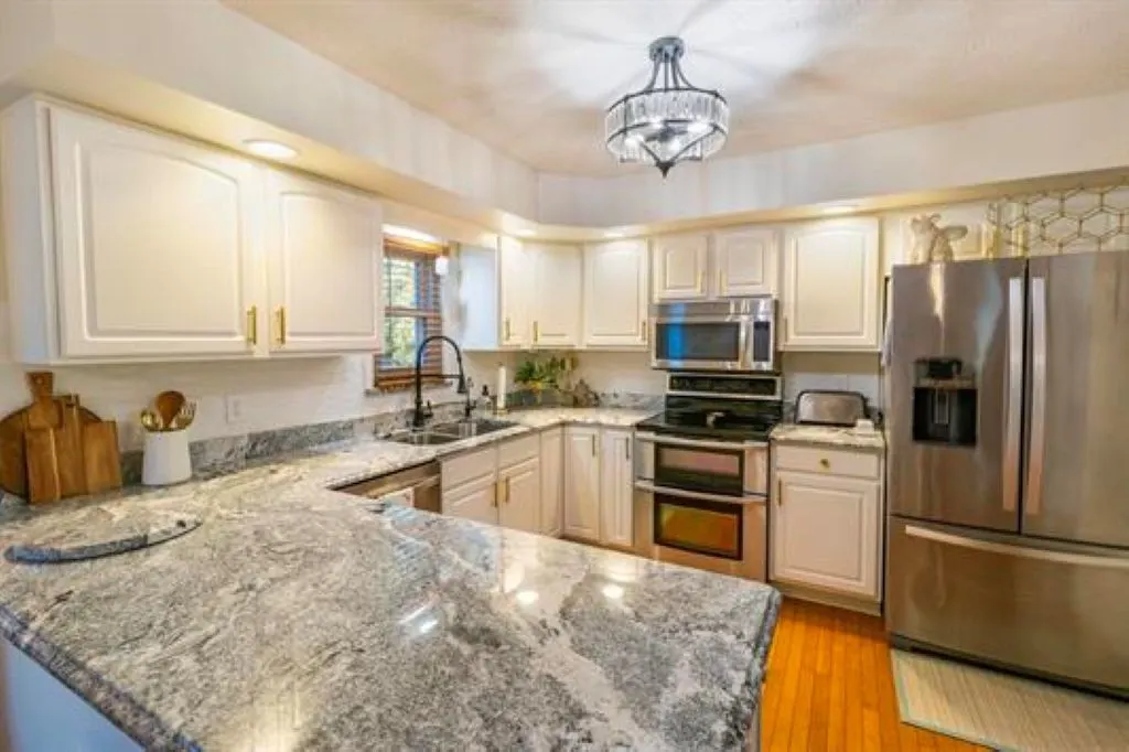 12879 Clearwater Pointe IL