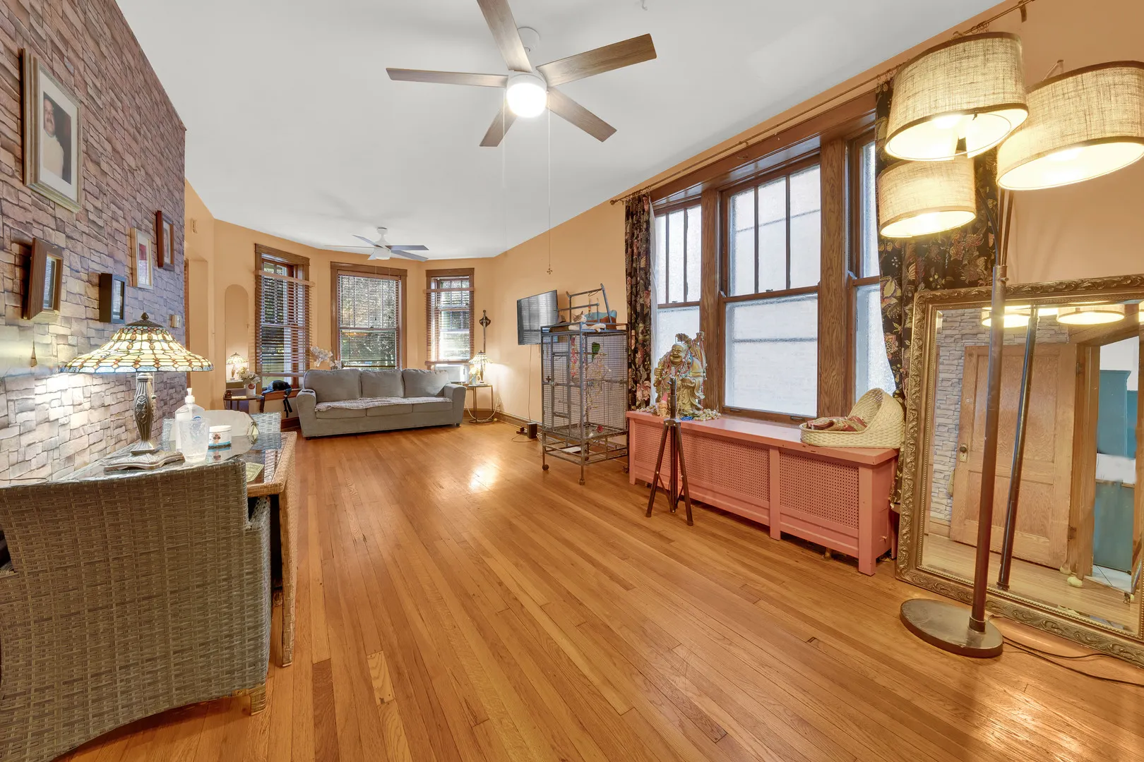 4132 S Mozart Street IL