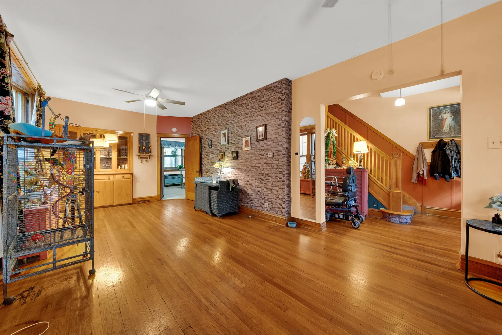 4132 S Mozart Street IL