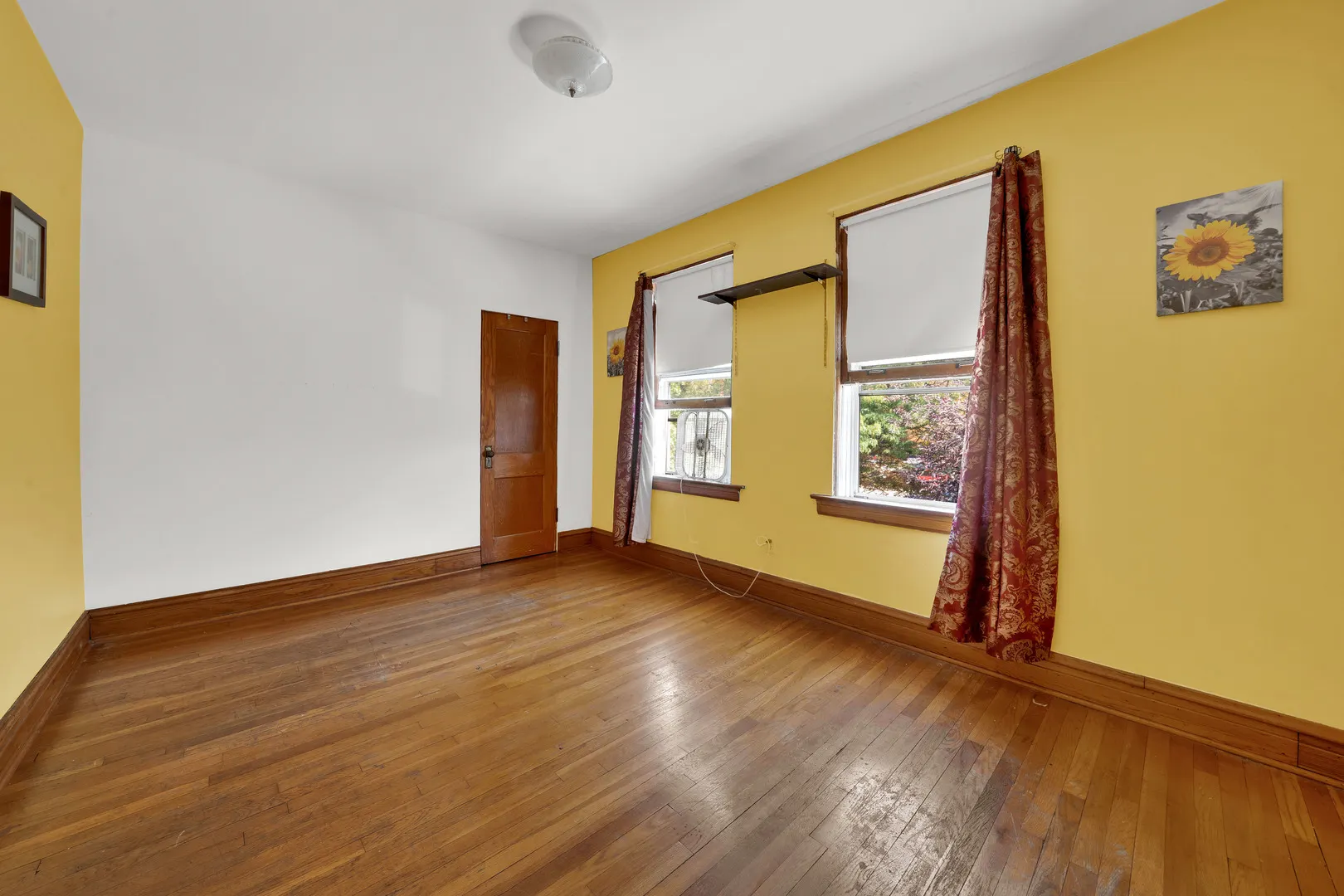 4132 S Mozart Street IL