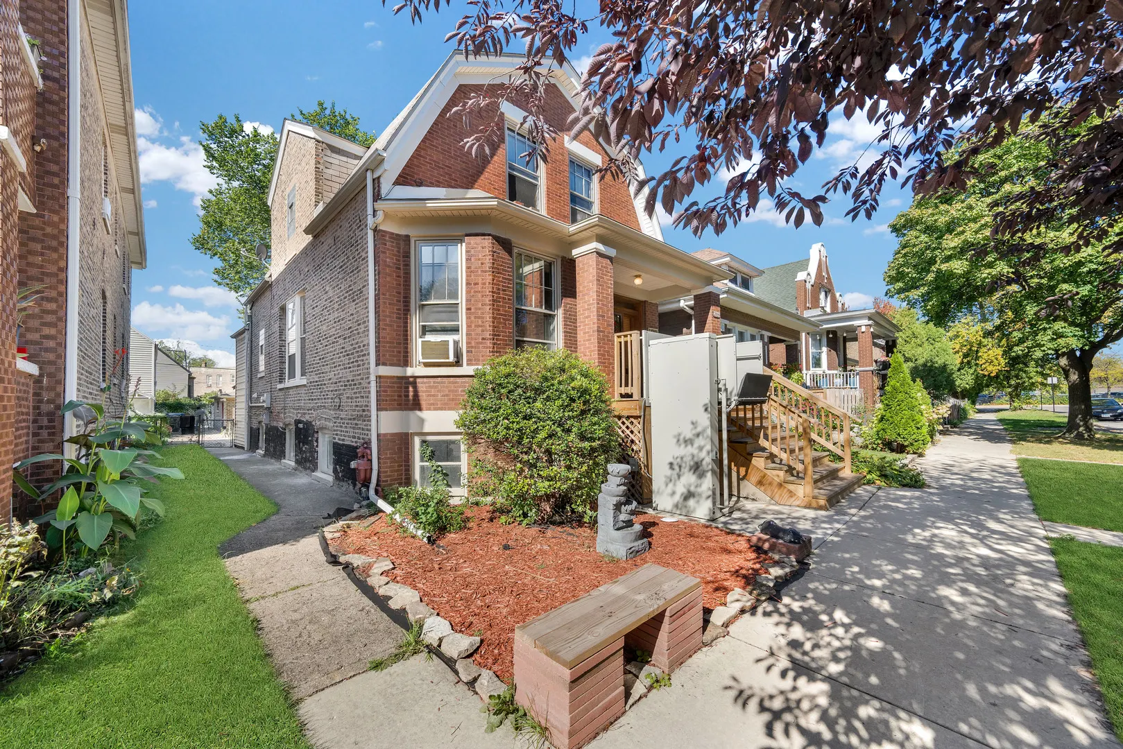4132 S Mozart Street IL