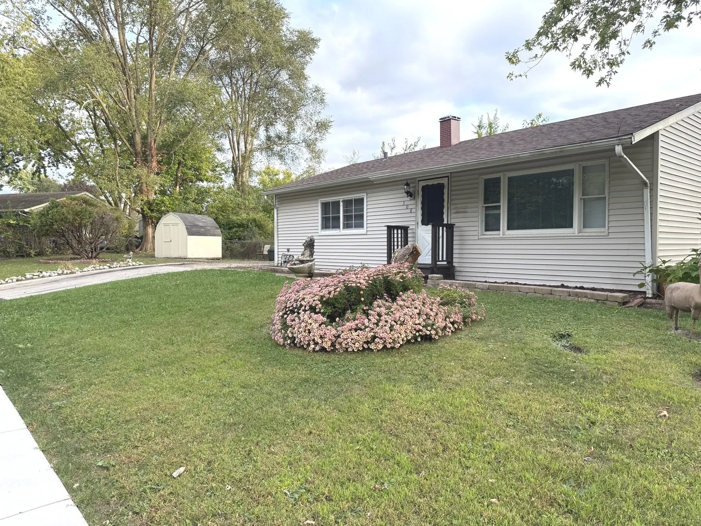 308 Amarillo Court IL